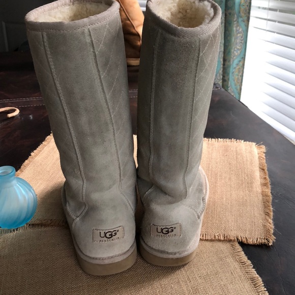 ugg boots sheepskin lining